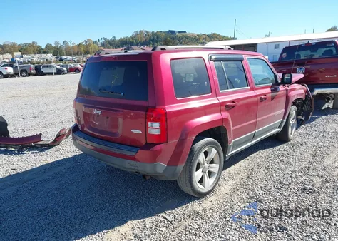 2012 Jeep Patriot Latitude z USA, uszkodzony, nr VIN 1C4NJRFB5CD614684